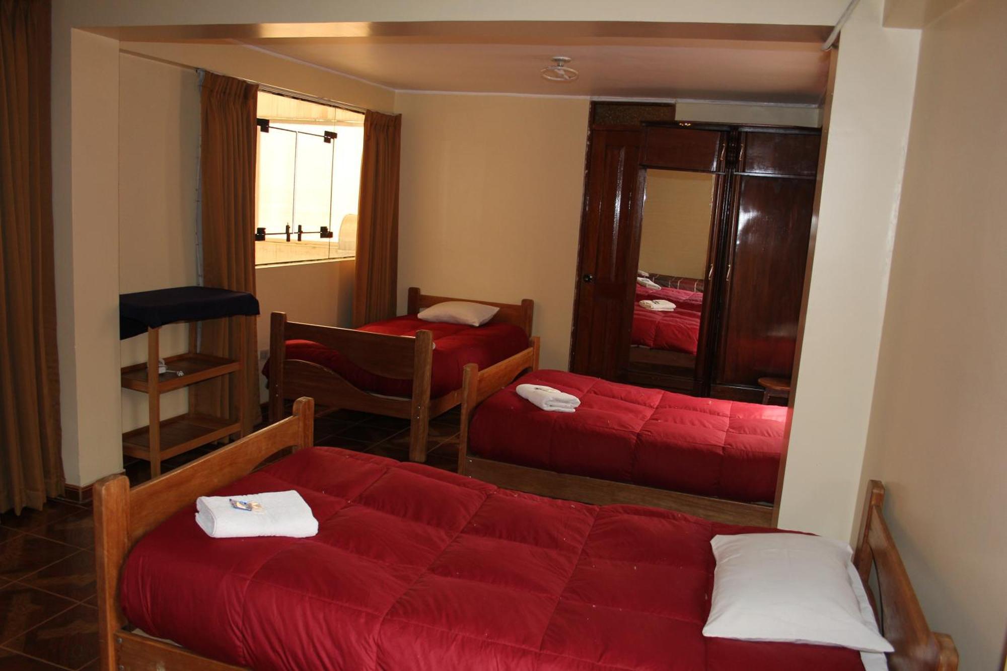 Cuscopackers Hostels Екстер'єр фото