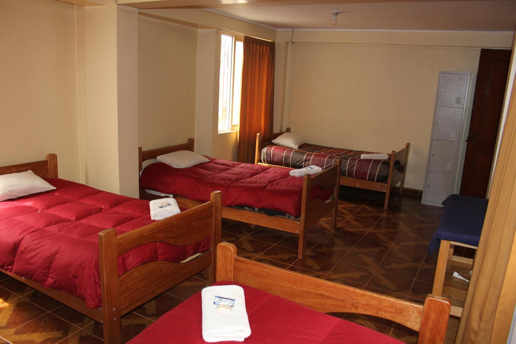 Cuscopackers Hostels Екстер'єр фото