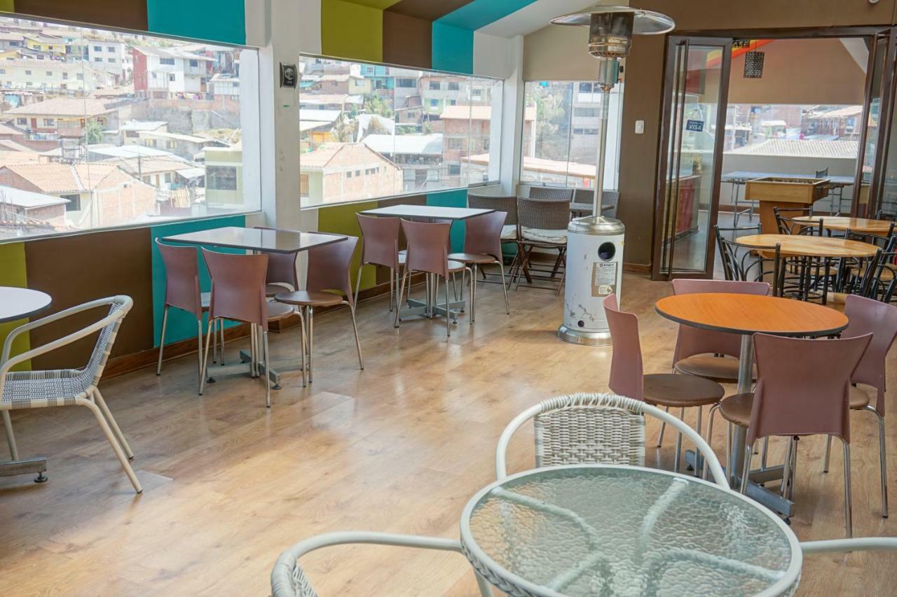 Cuscopackers Hostels Екстер'єр фото